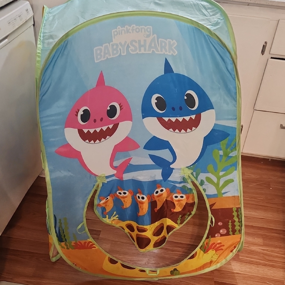 Baby Shark Pop-Up Play Tent — Blue & Pink